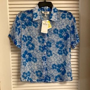 All Things Mochi hibiscus top XS